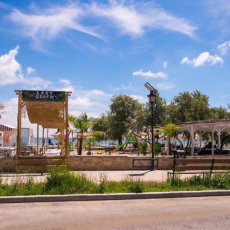 Golden Shell Apartment Mamaia Nord Navodari Ngoại thất bức ảnh