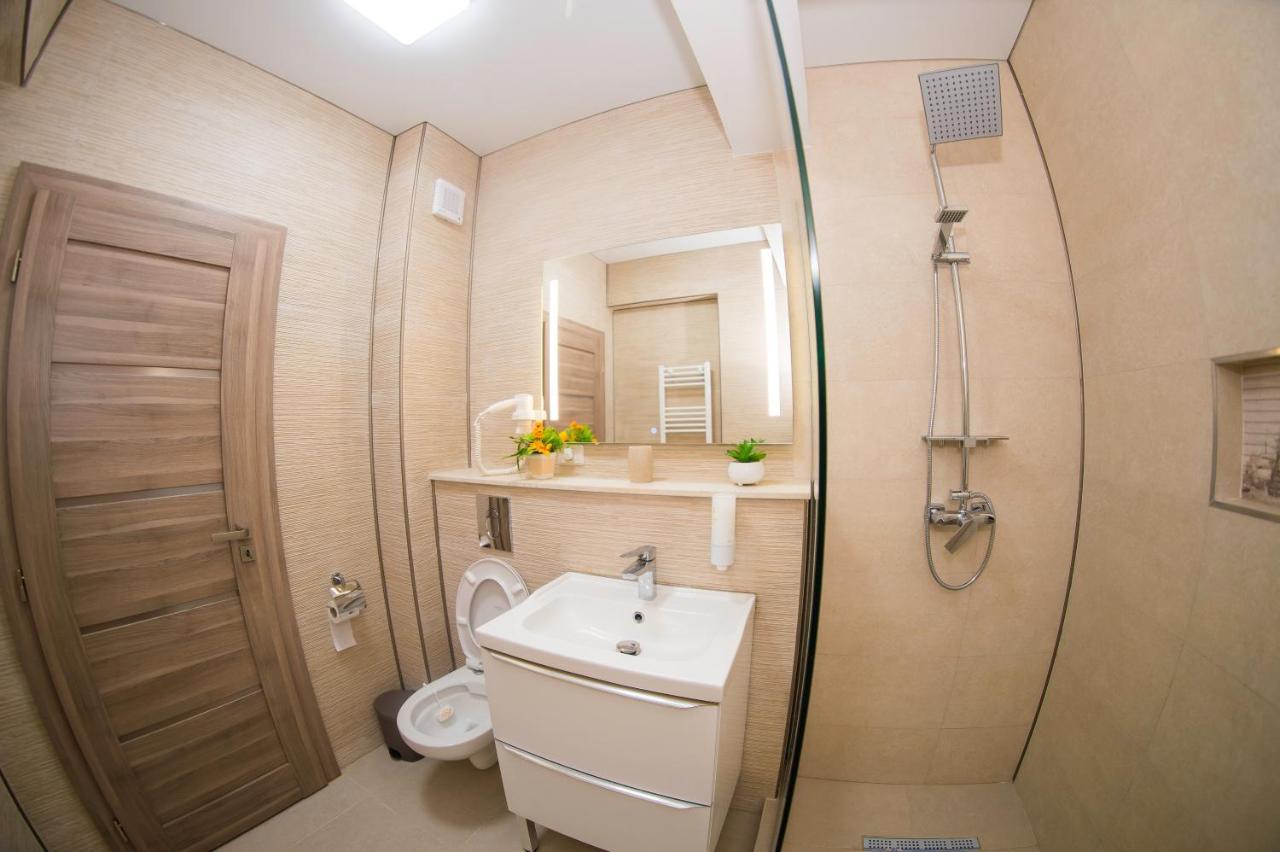Golden Shell Apartment Mamaia Nord Navodari Ngoại thất bức ảnh