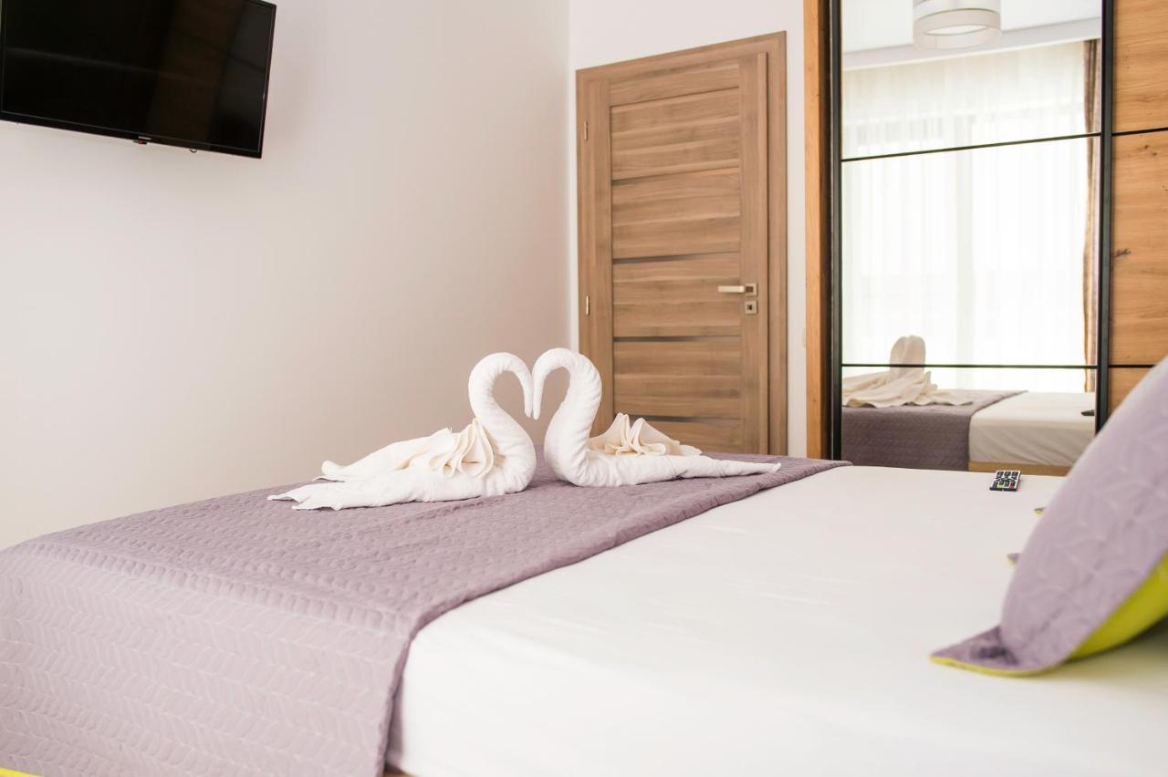 Golden Shell Apartment Mamaia Nord Navodari Ngoại thất bức ảnh